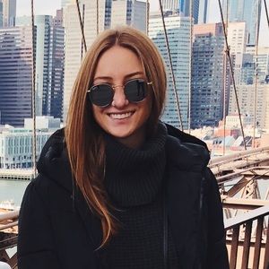 Meet your Posher, Paige